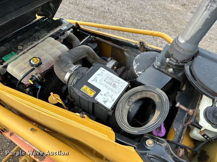 image for item OM9801 2011 Caterpillar  420E backhoe