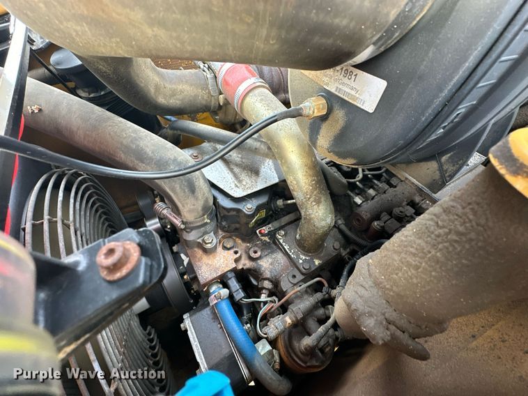 image for item OM9801 2011 Caterpillar  420E backhoe