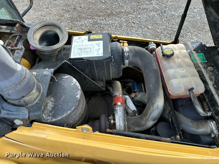 image for item OM9801 2011 Caterpillar  420E backhoe