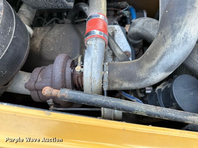 image for item OM9801 2011 Caterpillar  420E backhoe