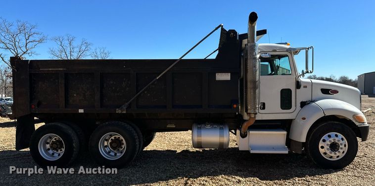 image for item OM9804 2008 Peterbilt  340 dump truck