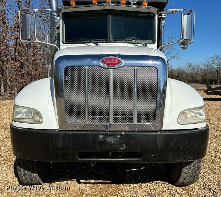 image for item OM9804 2008 Peterbilt  340 dump truck