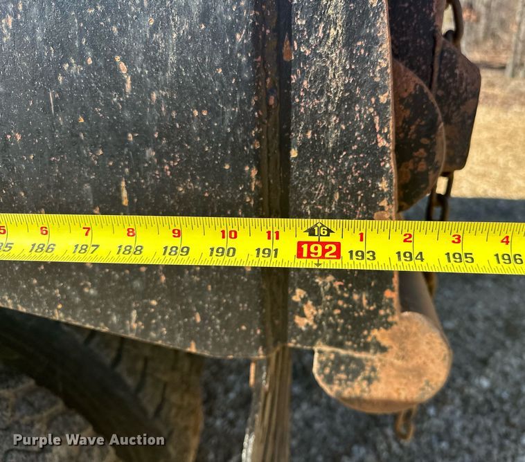 image for item OM9804 2008 Peterbilt  340 dump truck