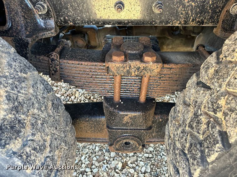 image for item OM9804 2008 Peterbilt  340 dump truck