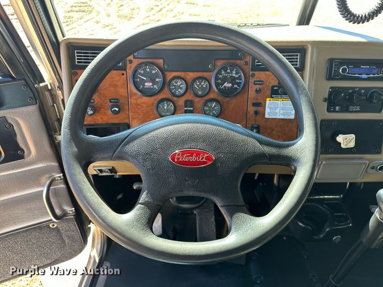 image for item OM9804 2008 Peterbilt  340 dump truck