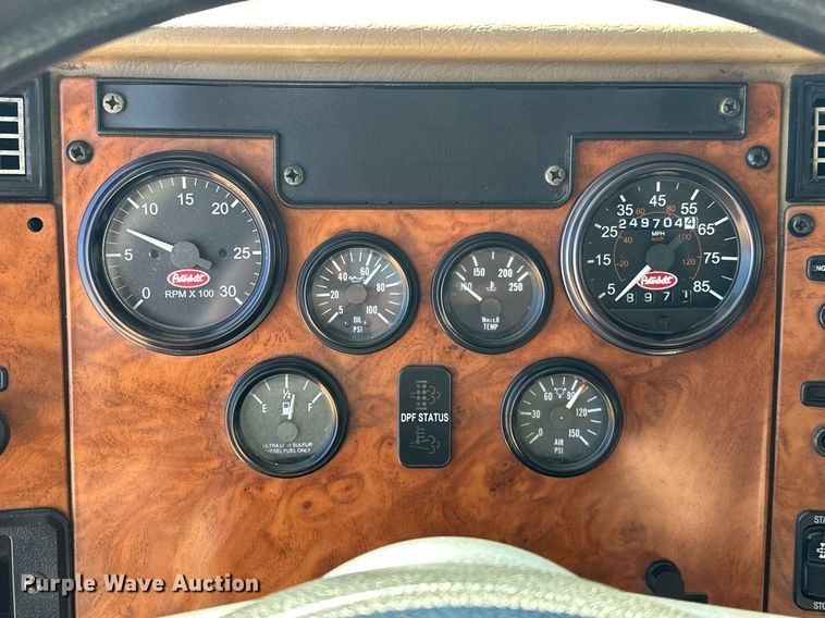 image for item OM9804 2008 Peterbilt  340 dump truck