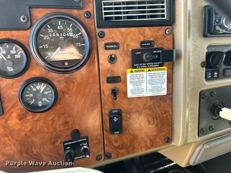 image for item OM9804 2008 Peterbilt  340 dump truck