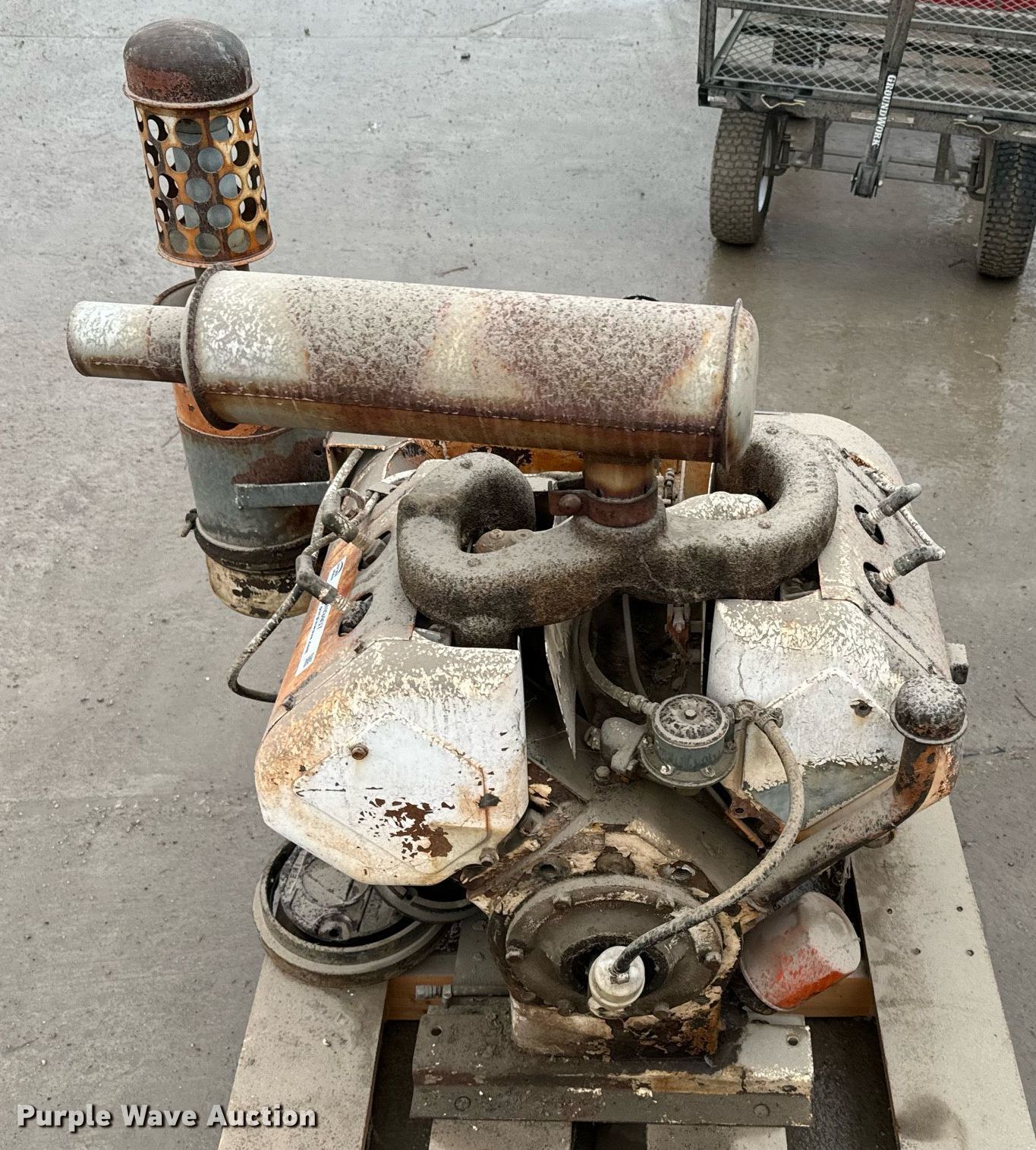 Wisconsin engine in Salina, KS | Item NN9407 for sale | Purple Wave