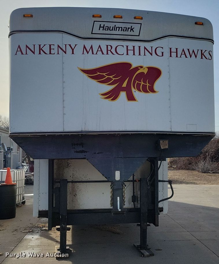 image for item DL7819 1990 Haulmark GGN840BT enclosed cargo trailer