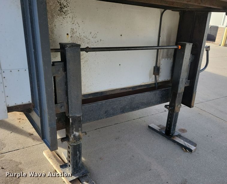 image for item DL7819 1990 Haulmark GGN840BT enclosed cargo trailer