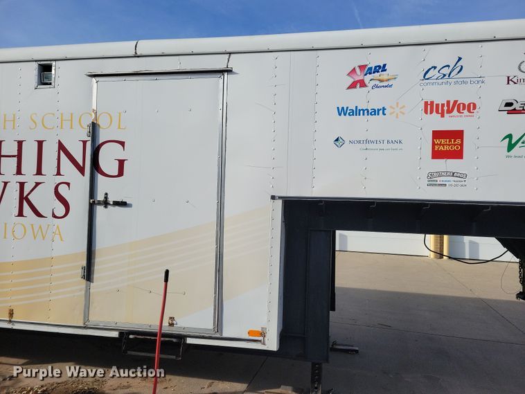 image for item DL7819 1990 Haulmark GGN840BT enclosed cargo trailer