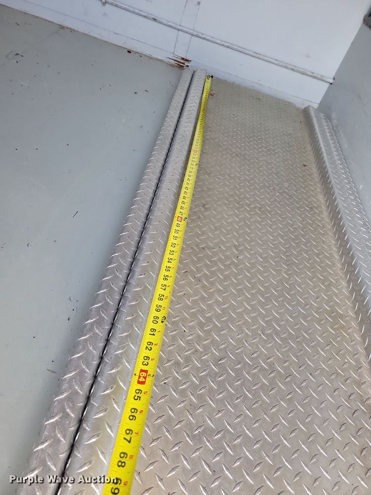 image for item DL7819 1990 Haulmark GGN840BT enclosed cargo trailer