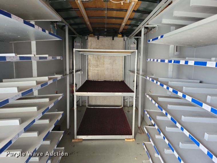 image for item DL7819 1990 Haulmark GGN840BT enclosed cargo trailer