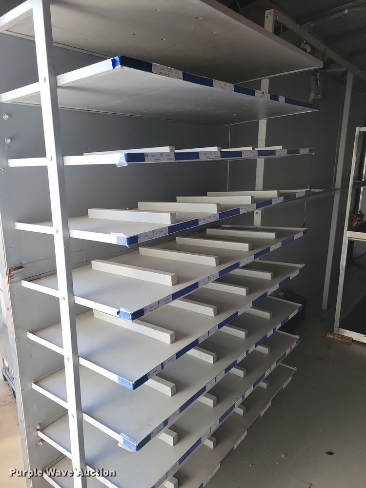 image for item DL7819 1990 Haulmark GGN840BT enclosed cargo trailer