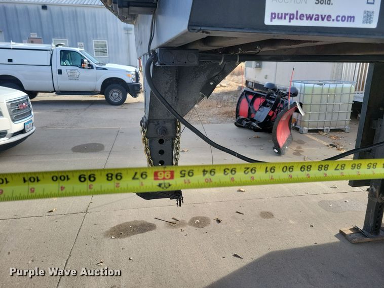 image for item DL7819 1990 Haulmark GGN840BT enclosed cargo trailer