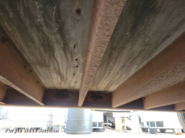 image for item DL7819 1990 Haulmark GGN840BT enclosed cargo trailer