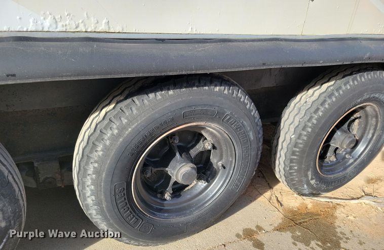 image for item DL7819 1990 Haulmark GGN840BT enclosed cargo trailer