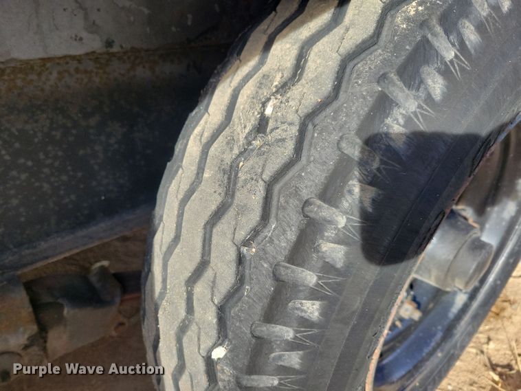 image for item DL7819 1990 Haulmark GGN840BT enclosed cargo trailer