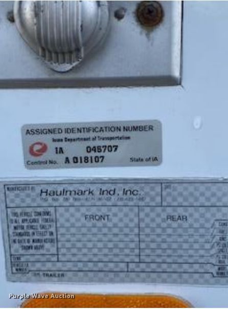 image for item DL7819 1990 Haulmark GGN840BT enclosed cargo trailer