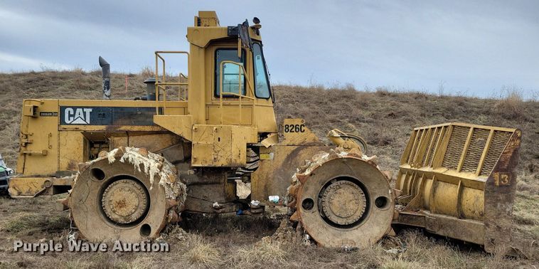 image for item DL7849 1991 Caterpillar 826C landfill compactor