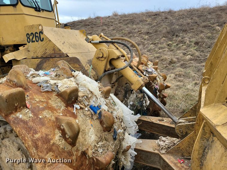 image for item DL7849 1991 Caterpillar 826C landfill compactor