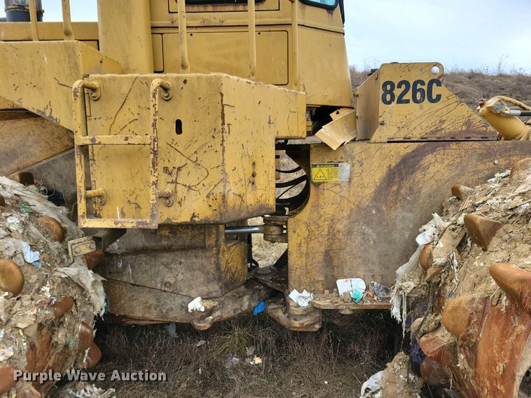 image for item DL7849 1991 Caterpillar 826C landfill compactor