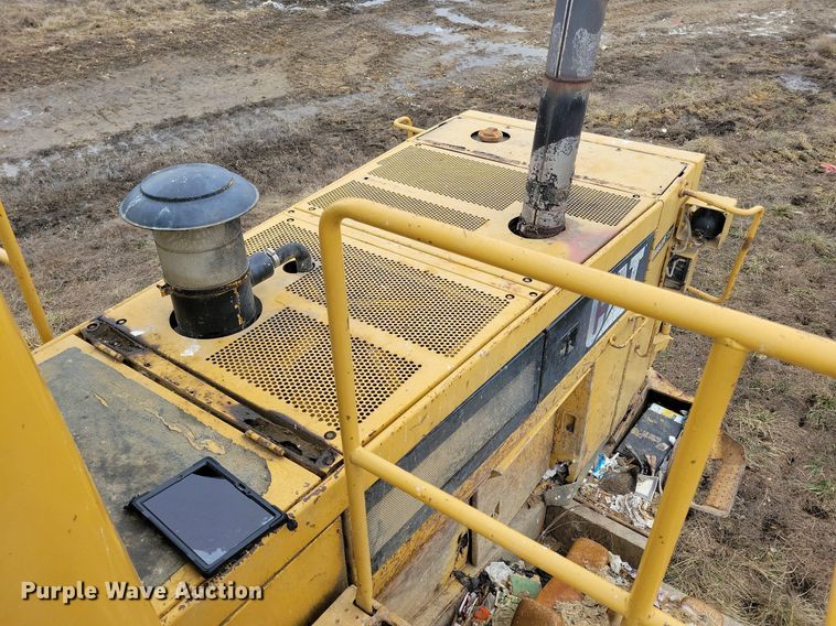 image for item DL7849 1991 Caterpillar 826C landfill compactor