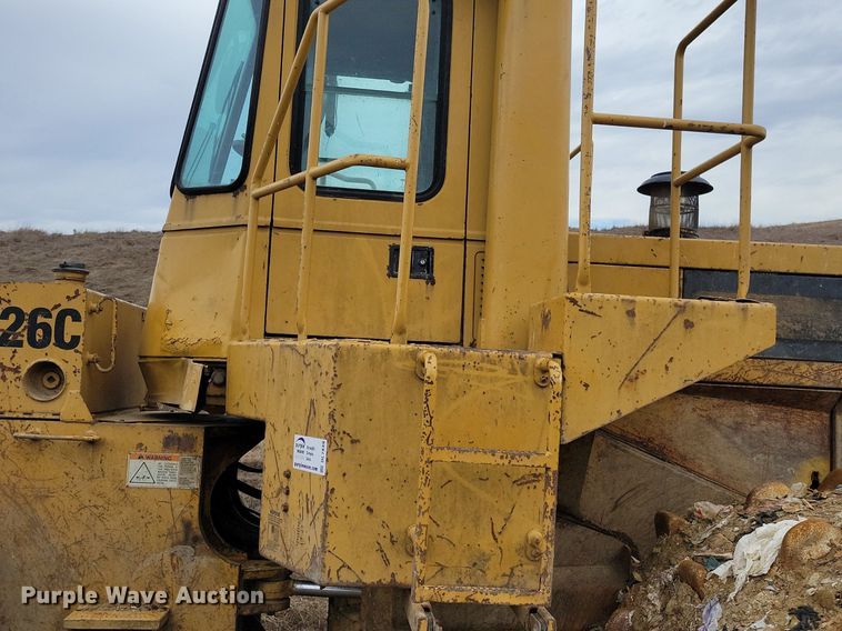 image for item DL7849 1991 Caterpillar 826C landfill compactor