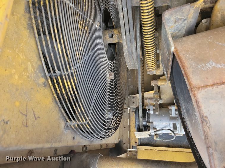 image for item DL7849 1991 Caterpillar 826C landfill compactor