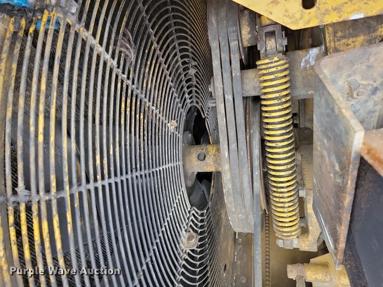 image for item DL7849 1991 Caterpillar 826C landfill compactor