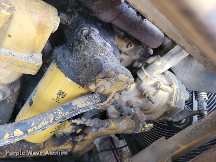 image for item DL7849 1991 Caterpillar 826C landfill compactor