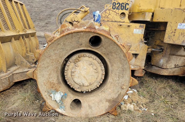 image for item DL7849 1991 Caterpillar 826C landfill compactor