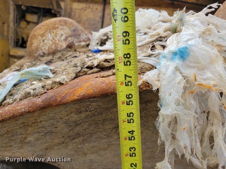 image for item DL7849 1991 Caterpillar 826C landfill compactor