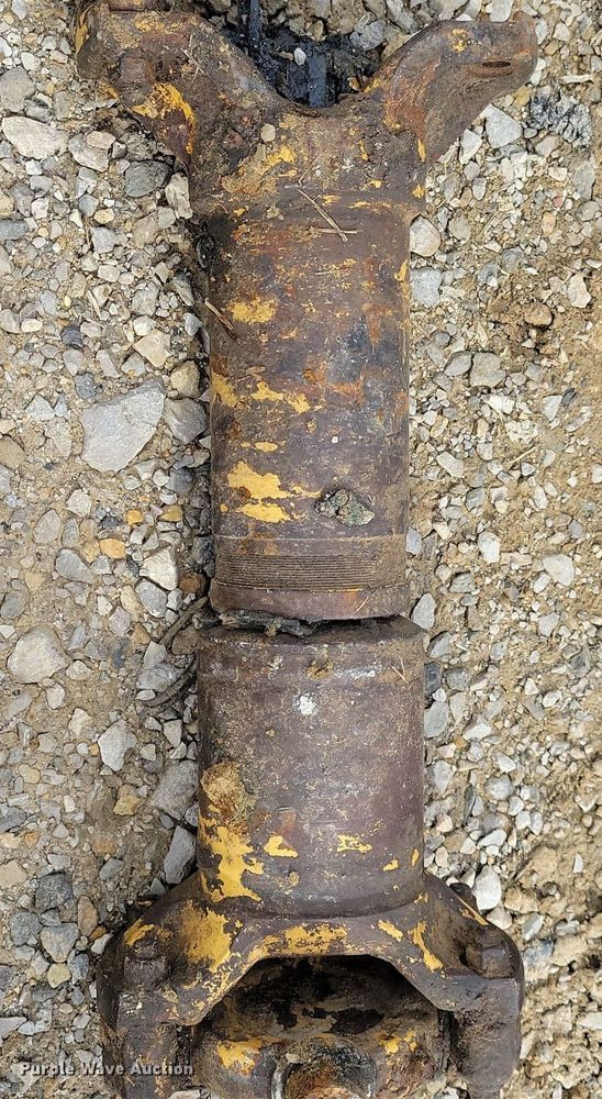 image for item DL7849 1991 Caterpillar 826C landfill compactor