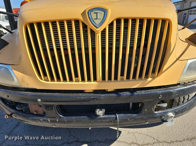 image for item DM1502 2009 IC CE300 school bus