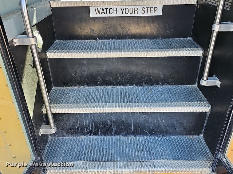 image for item DM1502 2009 IC CE300 school bus