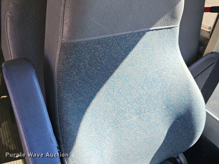 image for item DM1502 2009 IC CE300 school bus