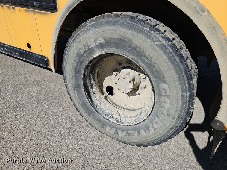 image for item DM1502 2009 IC CE300 school bus