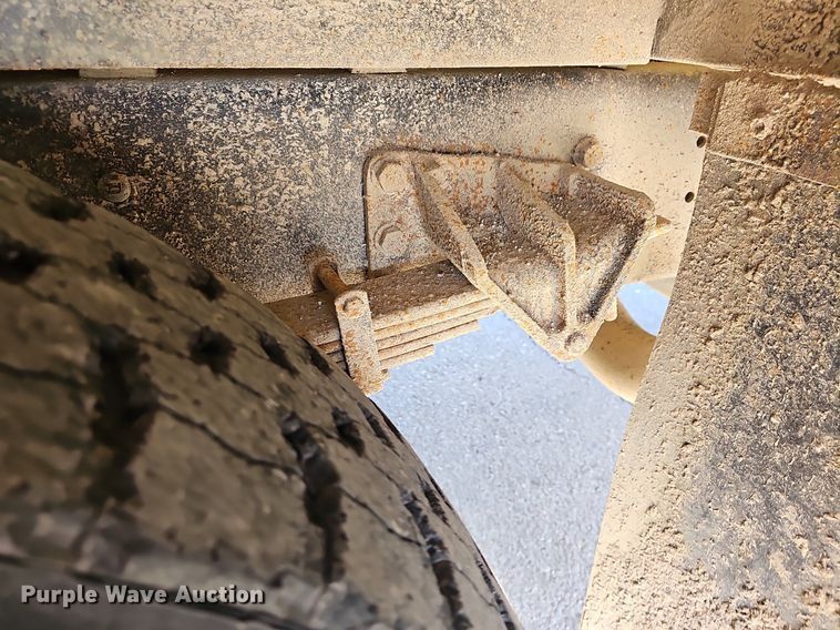 image for item DM1502 2009 IC CE300 school bus