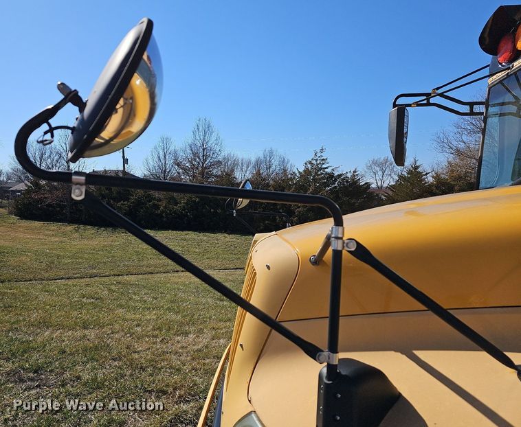 image for item DM1505 2006 IC CE200 school bus