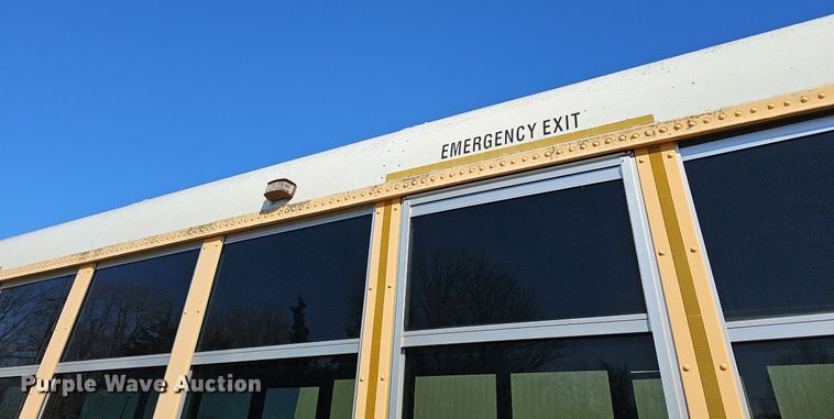 image for item DM1505 2006 IC CE200 school bus