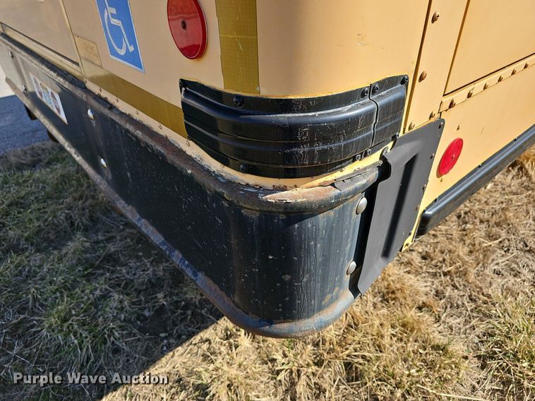 image for item DM1505 2006 IC CE200 school bus