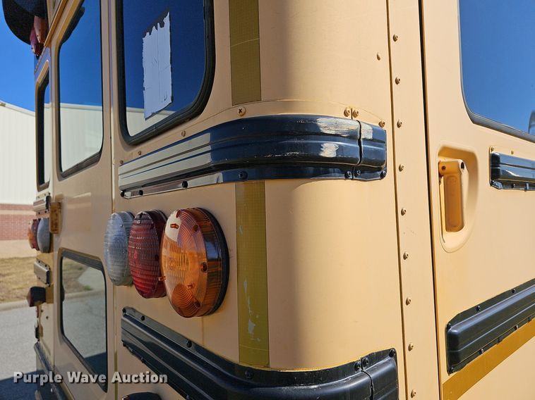 image for item DM1505 2006 IC CE200 school bus