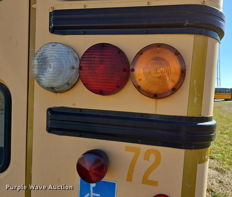 image for item DM1505 2006 IC CE200 school bus