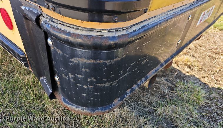 image for item DM1505 2006 IC CE200 school bus