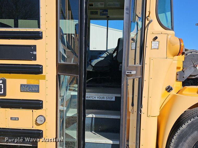 image for item DM1505 2006 IC CE200 school bus