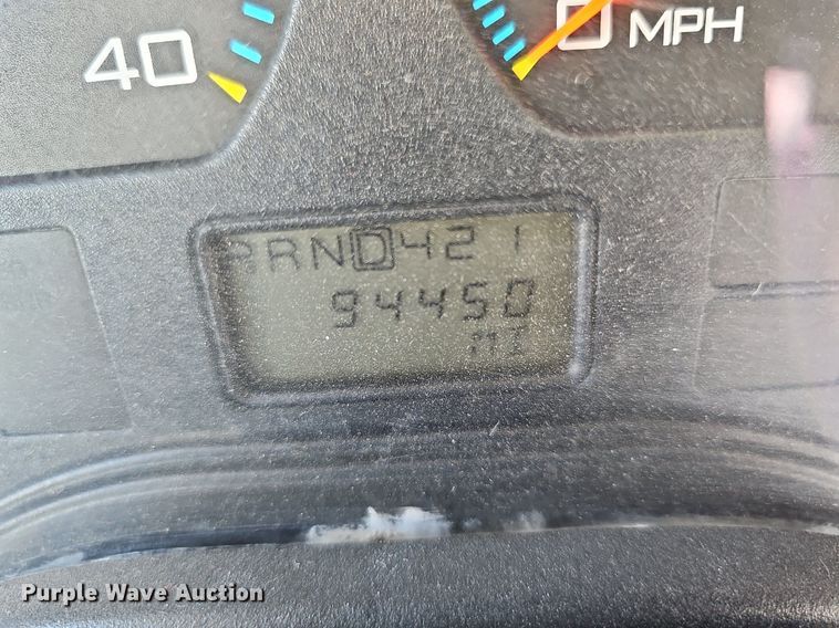 image for item DM1505 2006 IC CE200 school bus