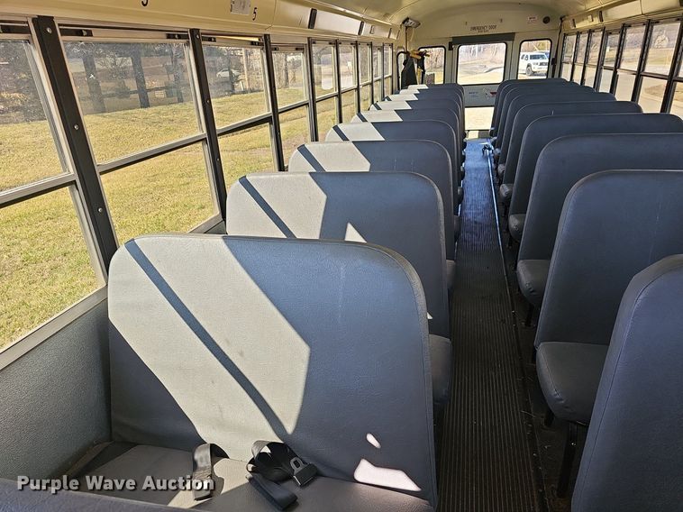 image for item DM1505 2006 IC CE200 school bus