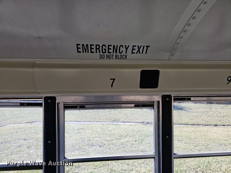 image for item DM1505 2006 IC CE200 school bus