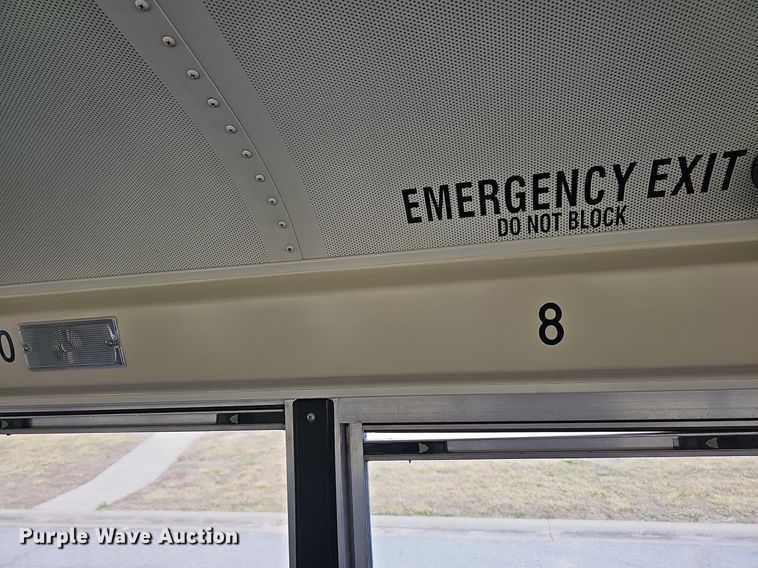 image for item DM1505 2006 IC CE200 school bus